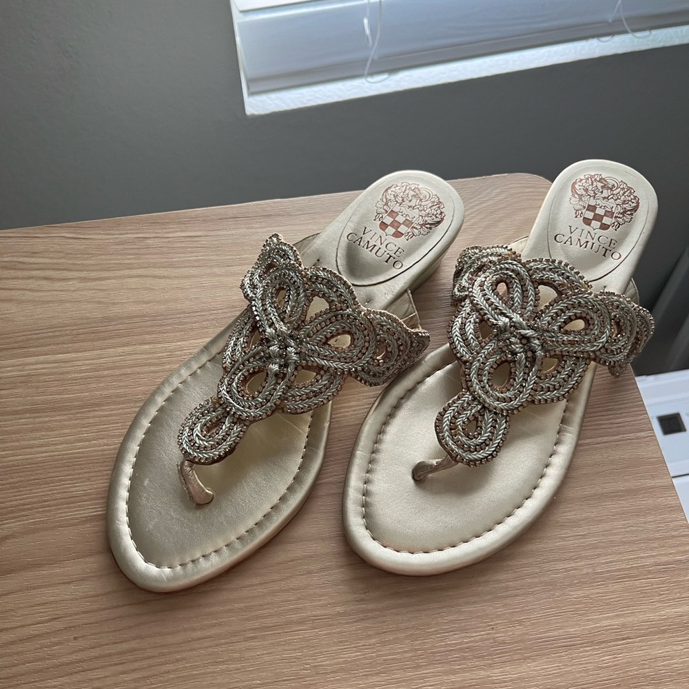 Vince Camuto stylish sandals size 6